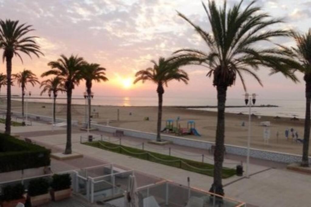 Coqueto Apartamento Junto A La Playa. Puebla de Farnals Exterior photo